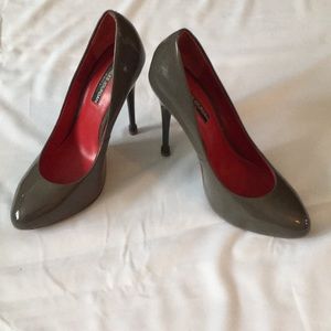 Charles Jourdan Pumps